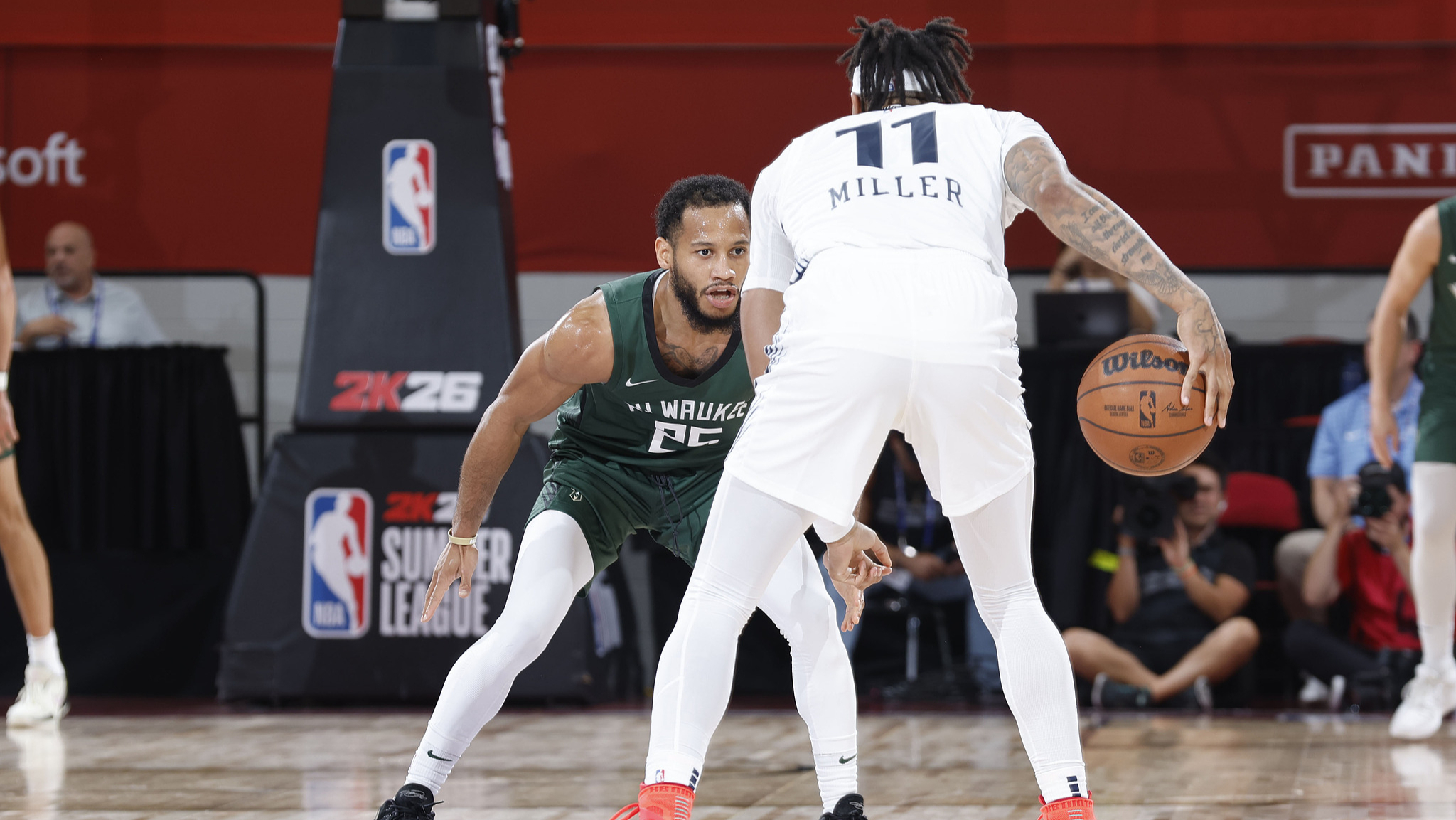 乐鱼-关于快船绝杀雄鹿,锡安扛起全队的信息